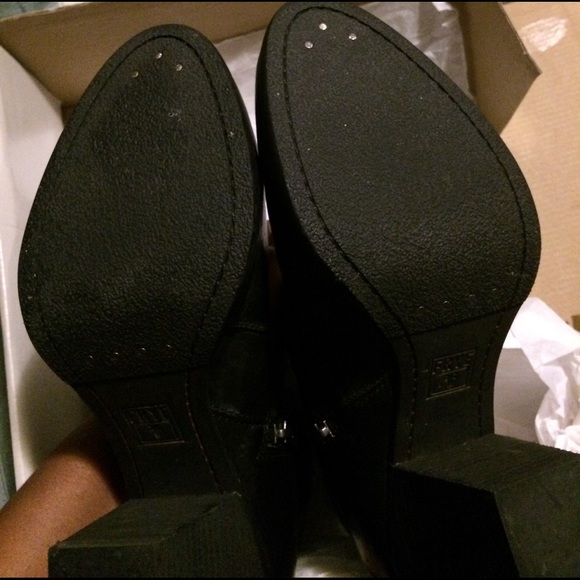 Frye “Patty” Boot - Picture 6 of 8